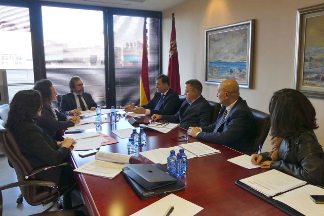 Comunidad y Asociación de Promotores Inmobiliarios acuerdan convocar a la Mesa del Turismo residencial en diciembre - 1, Foto 1