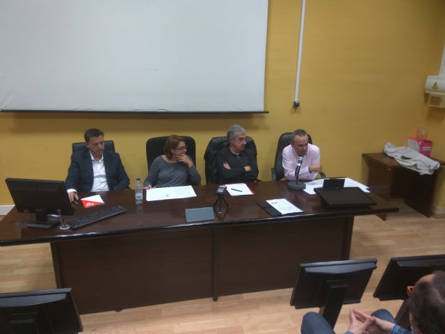 La Sociedad de Filosofía se reunirá con Martínez-Cachá y los demás partidos regionales para estudiar un cambio legislativo a favor de la filosofía - 2, Foto 2