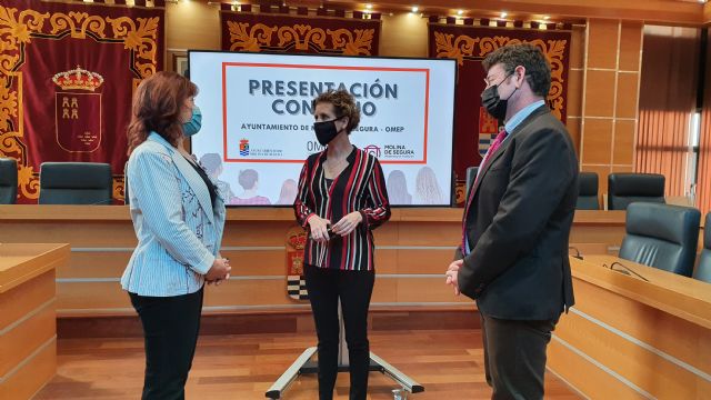 El Ayuntamiento de Molina de Segura firma un convenio de subvención nominativa con la Organización de Mujeres Empresarias, Profesionales y Directivas de la Región de Murcia para la creación de la sede OMEP Vega Media - 2, Foto 2