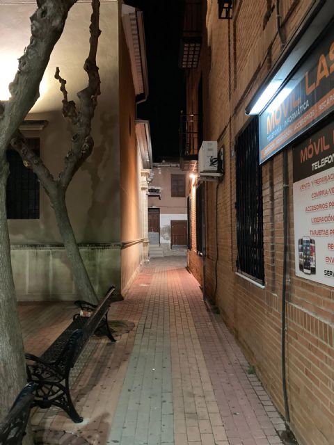 Mejorada la iluminación del callejón junto a la iglesia de Nuestra Señora de la Salceda - 2, Foto 2