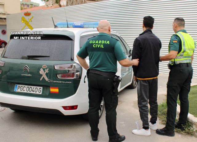 La Guardia Civil esclarece 17 robos en vehículo con la detención de un experimentado delincuente - 3, Foto 3