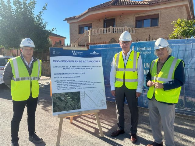 El Ayuntamiento destina más de 168.000 euros para ampliar la red de saneamiento en El Esparragal - 4, Foto 4