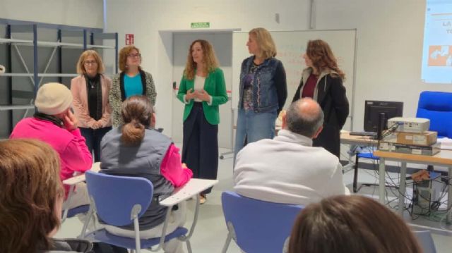 El Ayuntamiento de Murcia impulsa la igualdad de oportunidades en los programas de formación para el empleo - 1, Foto 1