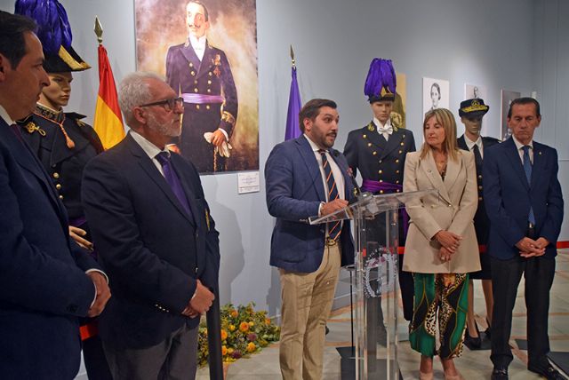 El Colegio sevillano,celebró la identidad profesional del ingeniero con una exposición dedicada a su uniforme histórico - 2, Foto 2