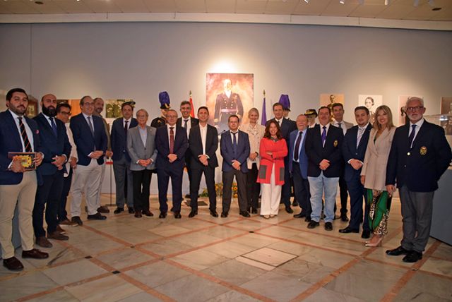 El Colegio sevillano,celebró la identidad profesional del ingeniero con una exposición dedicada a su uniforme histórico - 3, Foto 3