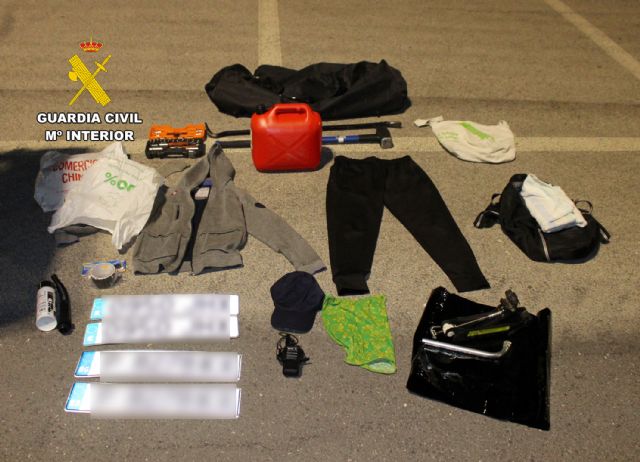 La Guardia Civil finaliza la operación 'Crepúsculo' con el esclarecimiento de medio centenar de delitos, Foto 2