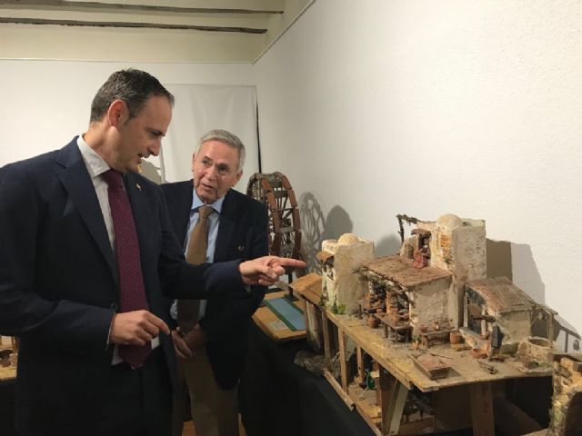 El consejero Javier Celdrán pregona la Navidad en Ojós y visita el Museo de Belenes del Mundo - 2, Foto 2