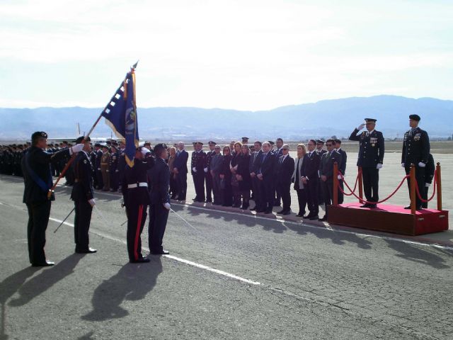 El alcalde de Alcantarilla, Joaquín Buendía, asiste a los actos de la Patrona del Ejército del Aire, en la Base Aérea - 1, Foto 1