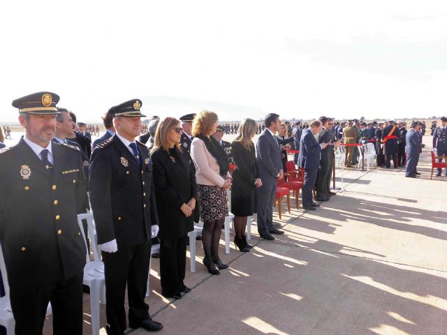 El alcalde de Alcantarilla, Joaquín Buendía, asiste a los actos de la Patrona del Ejército del Aire, en la Base Aérea - 2, Foto 2
