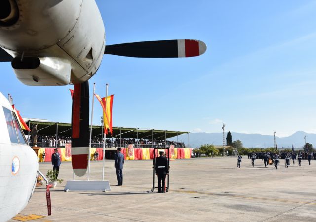 Acto militar conmemorativo de la festividad de Ntra. Sra. de Loreto, patrona del jrcito del Aire, Foto 4