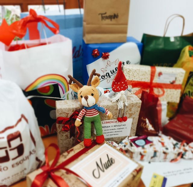 Campaña navidad en el comercio local. Sigue la navidad con Rodolfo y Doroteo - 1, Foto 1