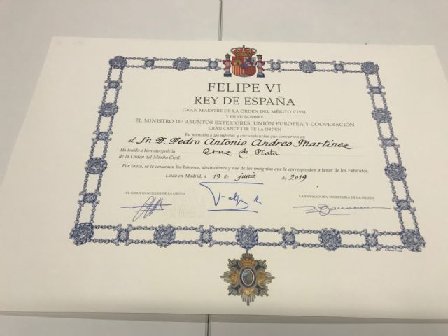 El Cabo Primero de la Guardia Civil, Pedro Antonio Andreo, recibe la Cruz de Plata del Mérito Civil - 1, Foto 1