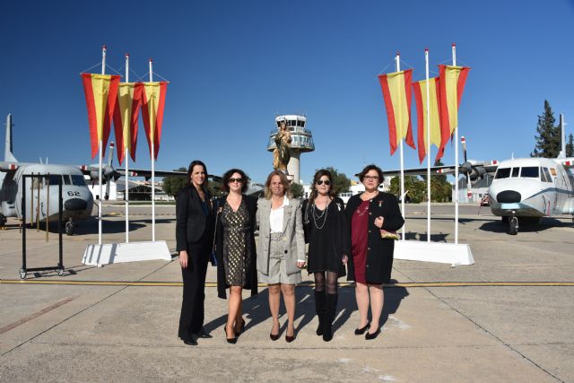 Acto militar conmemorativo de la festividad de Ntra. Sra. de Loreto, patrona del Ejército del Aire - 2, Foto 2