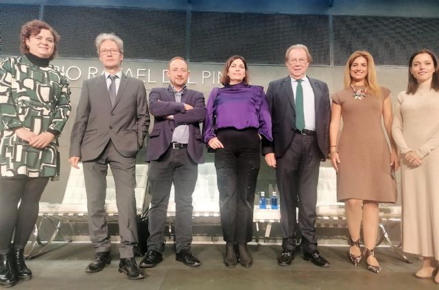 El Sistema Nacional de Salud reconoce como buena práctica la interconsulta entre Primaria y hospitalaria que desarrolla la Región - 1, Foto 1