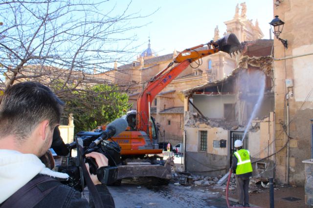 La demolición de tres inmuebles junto a la vieja Cárcel inicia la regeneración del área de los Barrios Altos de Lorca - 1, Foto 1