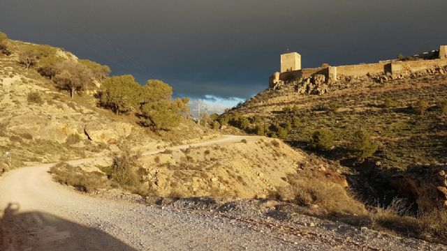 El PSOE solicita que se acondicione de forma urgente la pista de acceso al Castillo de Lorca existente en la zona de San José-La Quinta hasta el Paraje de los Pilones - 5, Foto 5