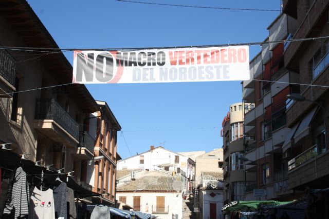 Convocada una manifestación en contra del vertedero de residuos de Cehegín - 1, Foto 1