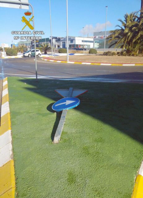 La Guardia Civil se incauta de 250 dosis de heroína y cocaína en Jumilla - 3, Foto 3