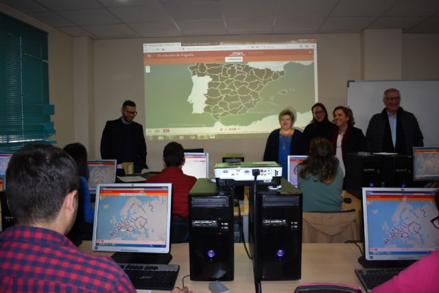 La Comunidad concede una subvención de 80.000 euros para que personas con discapacidad obtengan certificados de profesionalidad - 1, Foto 1