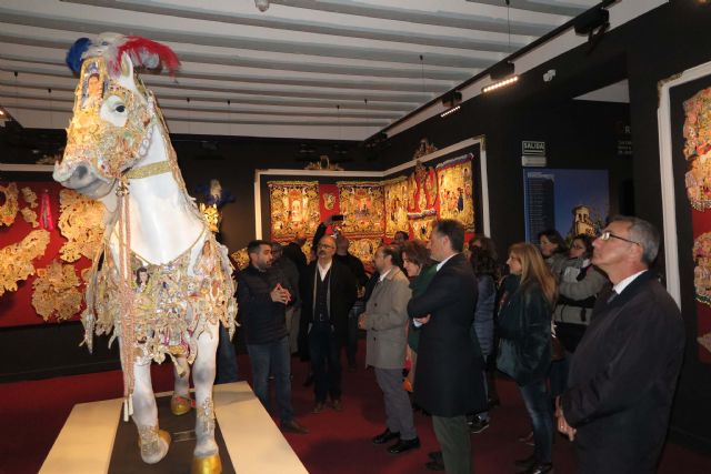 La Casa-Museo de los Caballos del Vino acoge una reunión para impulsar la cualificación profesional del sector del bordado - 3, Foto 3
