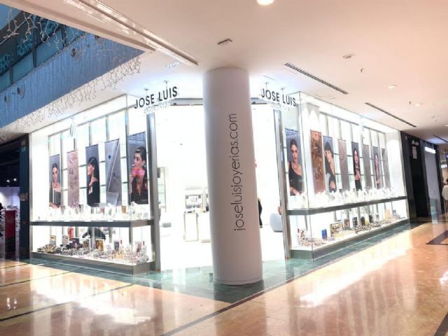 Klépierre trae la delicadeza de las piezas de Jose Luis Joyerías a Nueva Condomina - 1, Foto 1