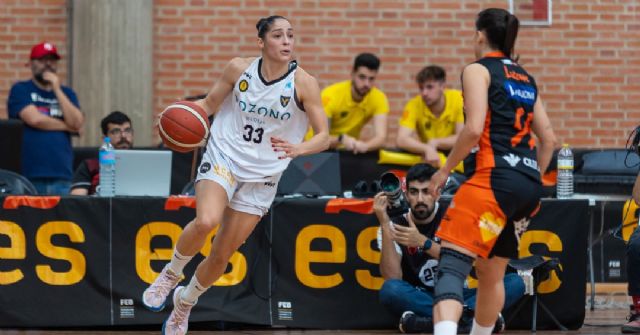 Débora Costa vuelve a Hozono Global Jairis - 1, Foto 1