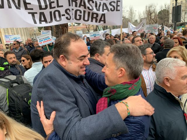 El PP secunda la petición del Círculo del Agua y llevará al Pleno del Ayuntamiento un acuerdo para exigir la dimisión de la ministra por cerrar el trasvase - 5, Foto 5