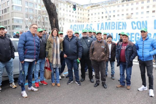 La alcaldesa defiende en Madrid, junto a los regantes aguileños, el mantenimiento del trasvase Tajo-Segura - 1, Foto 1