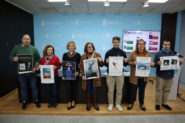 San Pedro del Pinatar abre la agenda cultural de 2023 con literatura, exposiciones y teatro - 1, Foto 1