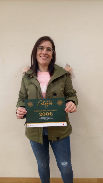 Patricia Ponce, Juana Luisa Gabarrón e Ismael Rosillo, ganadores del sorteo de la Carta a los Reyes de la campaña Espíritu de Cehegín - 1, Foto 1