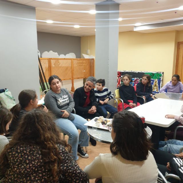 La alcaldesa de Calasparra se reúne con el Consejo Local de Infancia y Adolescencia para escuchar sus propuestas - 2, Foto 2