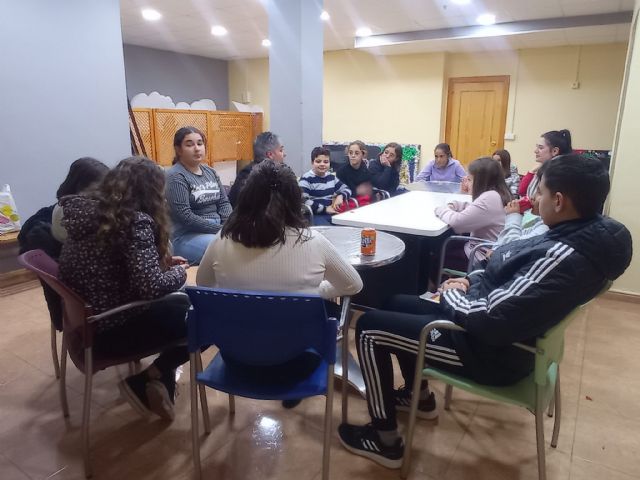 La alcaldesa de Calasparra se reúne con el Consejo Local de Infancia y Adolescencia para escuchar sus propuestas - 3, Foto 3
