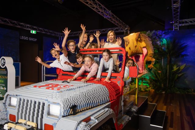 Jurassic World by Brickman, la mayor exhibición de Lego, amplía su estancia en Madrid ante la gran acogida del público - 2, Foto 2