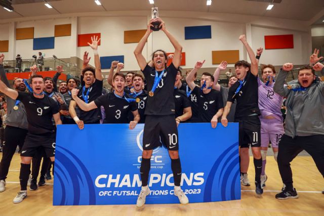 El ala-cierre internacional por Nueva Zelanda se convierte en nuevo fichaje del conjunto pinatarense - 3, Foto 3