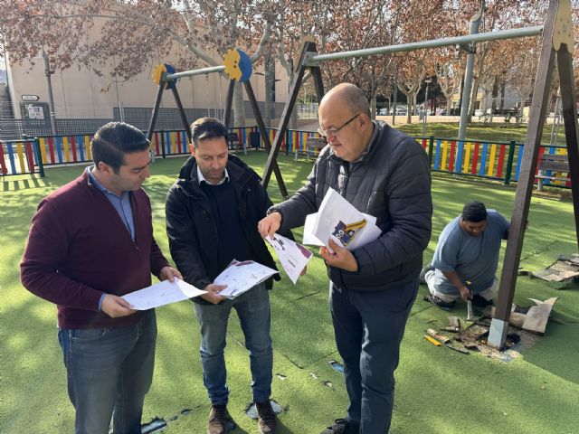 Arrancan las obras de adecuación de la zona de juego infantil del parque de la Constitución - 5, Foto 5