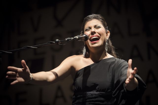 Las Lámparas Mineras iluminan Sevilla en la Peña Flamenca Torres Macarena - 3, Foto 3
