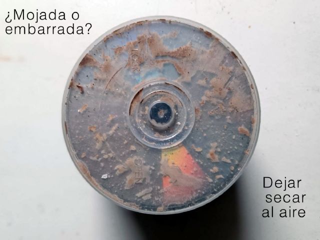 La Red de Cine Doméstico busca recuperar los recuerdos grabados en cintas de vídeo caseras dañadas por la DANA - 4, Foto 4