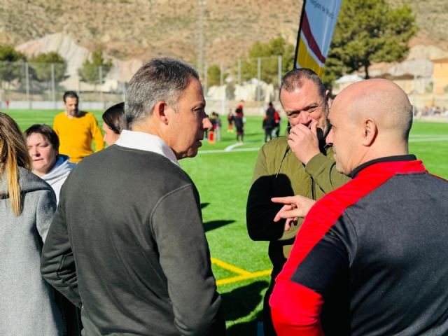 El campo de fútbol Alfonso Embarre reabre sus puertas tras las obras de reforma y sustitución del pavimento de césped artificial - 2, Foto 2