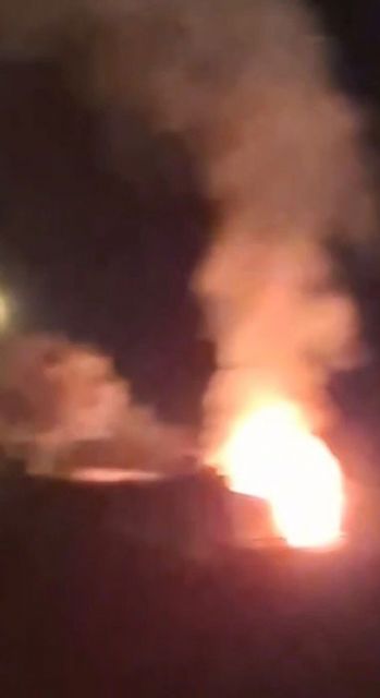 El Molinete sufre un incendio en la noche de este sábado - 2, Foto 2