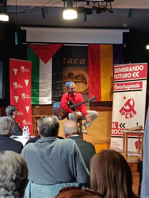 IU-V Murcia y el PCRM han celebrado el Roscón Republicano - 2, Foto 2