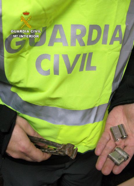 La Guardia Civil esclarece tres robos en establecimientos públicos de Jumilla - 3, Foto 3