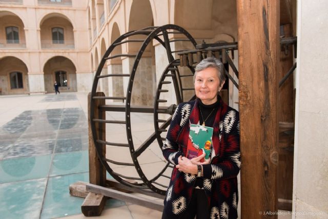 Marinella Terzi acerca a los Premios Hache la representación de las mujeres en el arte - 1, Foto 1