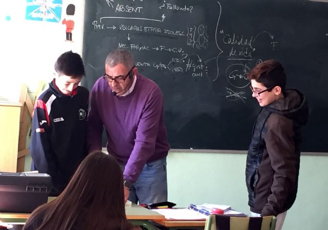 900 alumnos de Secundaria de Las Torres de Cotillas reciben formación para prevenir el absentismo escolar - 2, Foto 2
