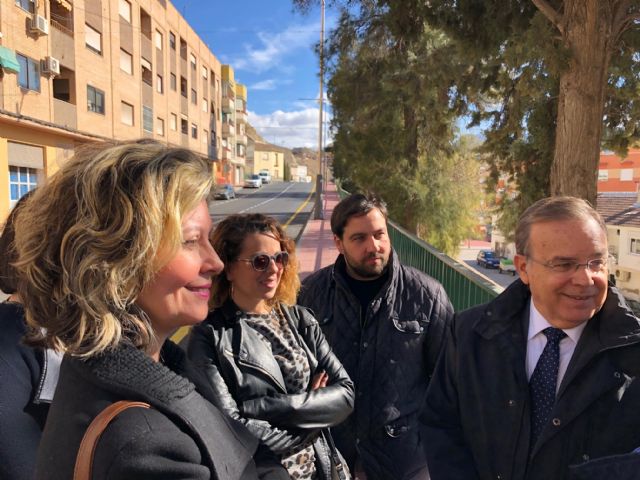 Concluyen las obras de mejora de la principal vía de acceso a Blanca - 1, Foto 1