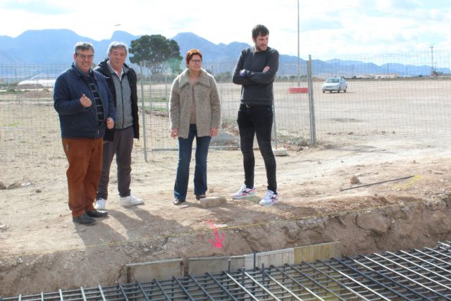 En marcha las obras del rocódromo y del cambio de iluminación del Polideportivo La Hoya - 2, Foto 2