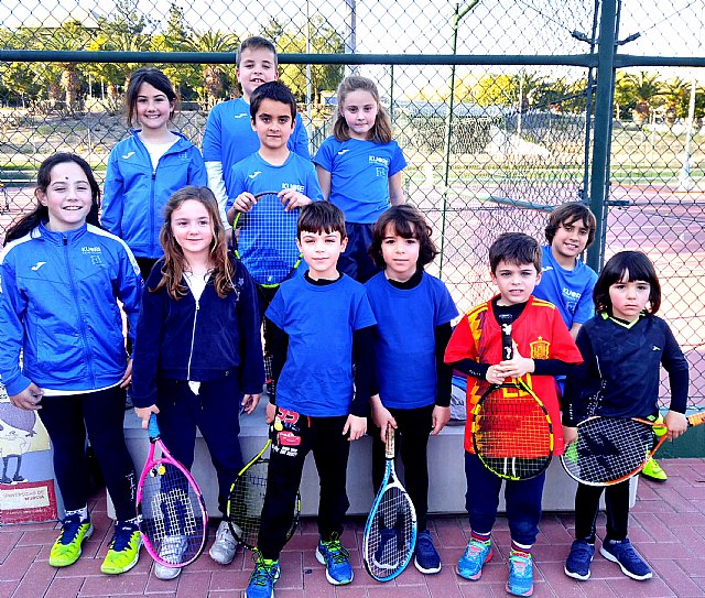 La Escuela de Tenis Kuore Totana participó en una jornada de PEQUETENIS con los más peques de la escuela, Foto 1