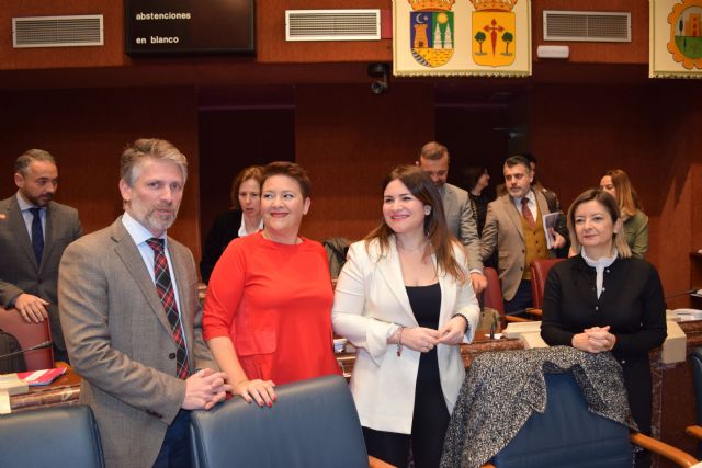 El PP subraya que la Región de Murcia es la comunidad con mayor peso de la Educación en el Presupuesto, lo que refuerza la apuesta por la calidad y la excelencia - 1, Foto 1