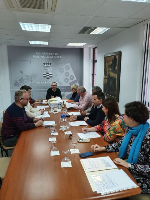 La Junta de Gobierno Local de Molina de Segura adjudica el suministro de nuevos contenedores metálicos para la mejora del Ecoparque municipal, para su adecuación a la normativa RAEE - 1, Foto 1