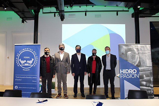 Hidrogea y el Banco de Alimentos del Segura fomentan la factura digital “en beneficio de las personas con necesidades básicas de alimentación” - 1, Foto 1