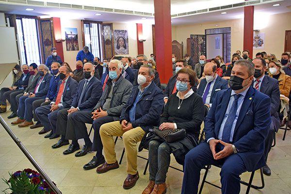 La Tertulia cofrade “La Convidá” presentó su Cartel de Semana Santa 2022 - 5, Foto 5